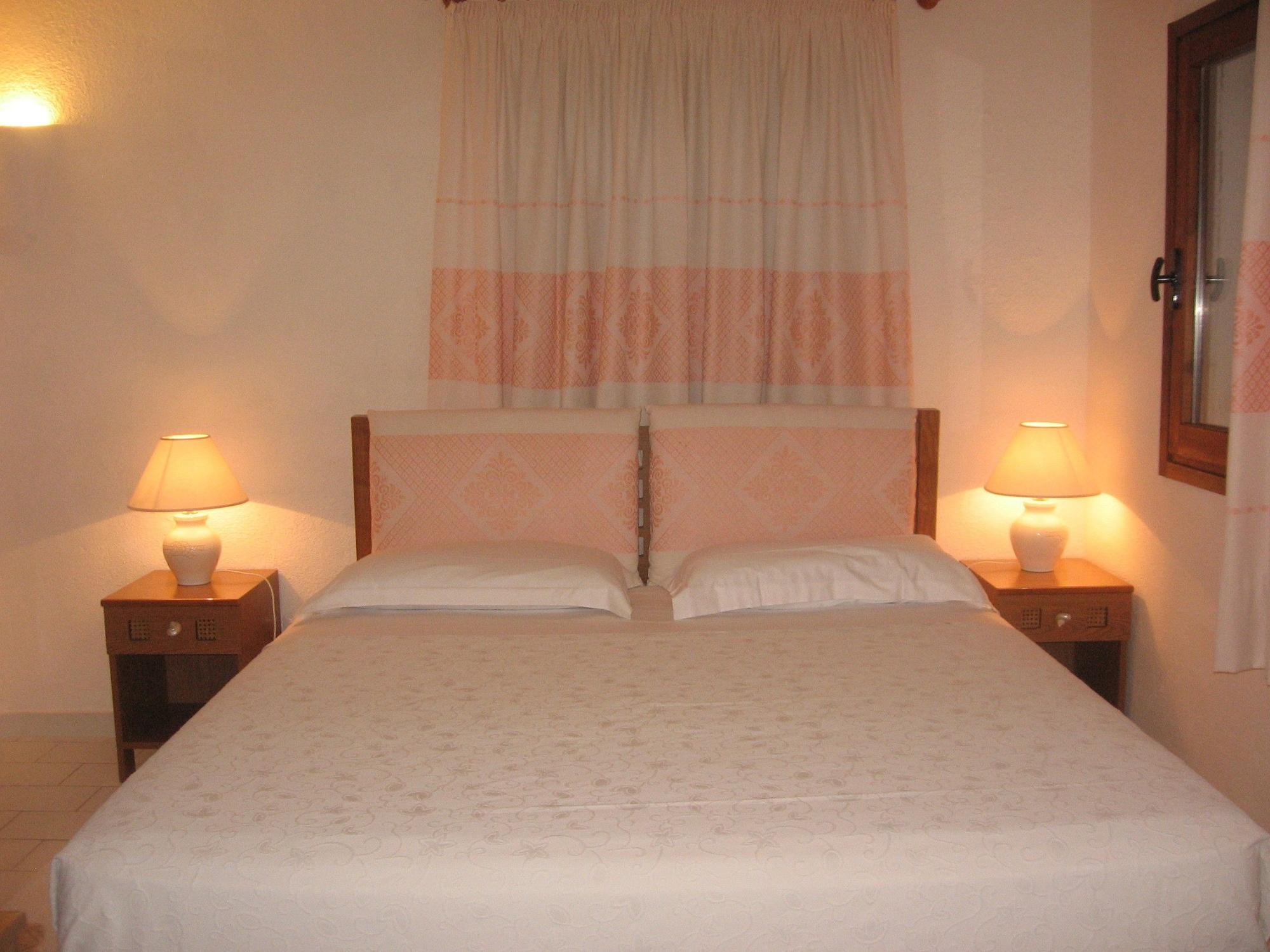 Hotel Valdiola Porto Cervo Exterior photo